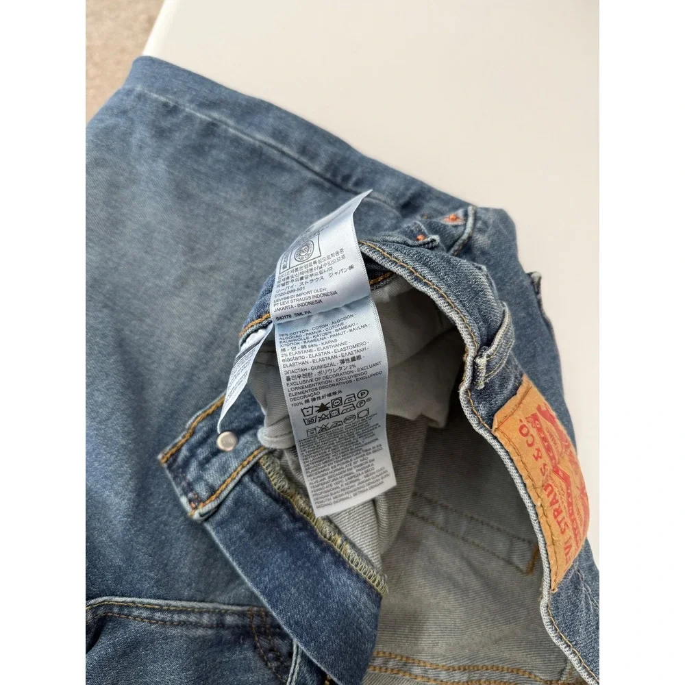 Levis 505 Regular Fit Straight Leg Jeans Mens 34x30 Medium Wash Blue